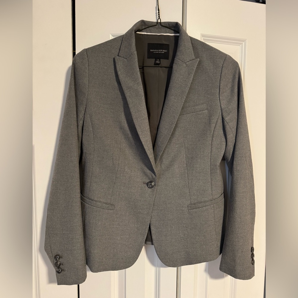 Banana Republic Classic Gray Blazer